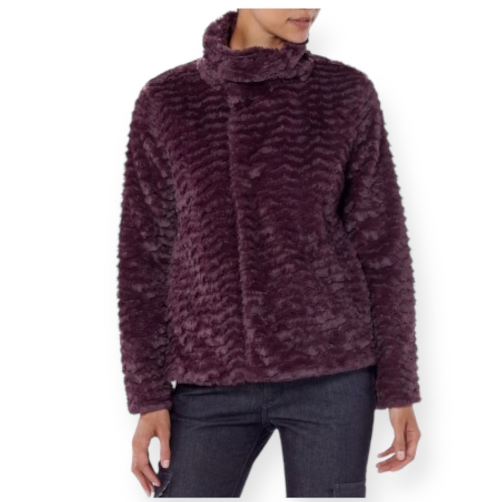 Patagonia Pelage Faux Fur Fleece Jacket